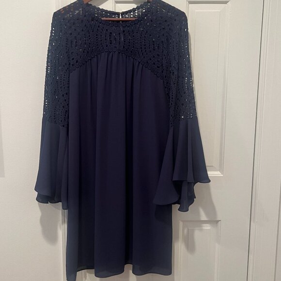 NWOT Lilly Pulitzer Amenna Bell Sleeve Lace Size 14 - Picture 5 of 9